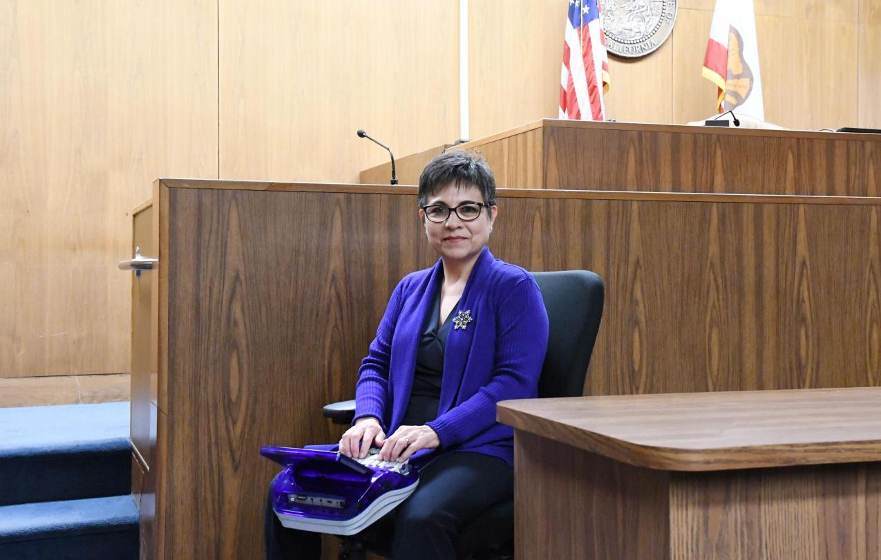 AFSCME Local 10 member Florence Ortiz, an official court reporter for the Stanislaus County Superior Court