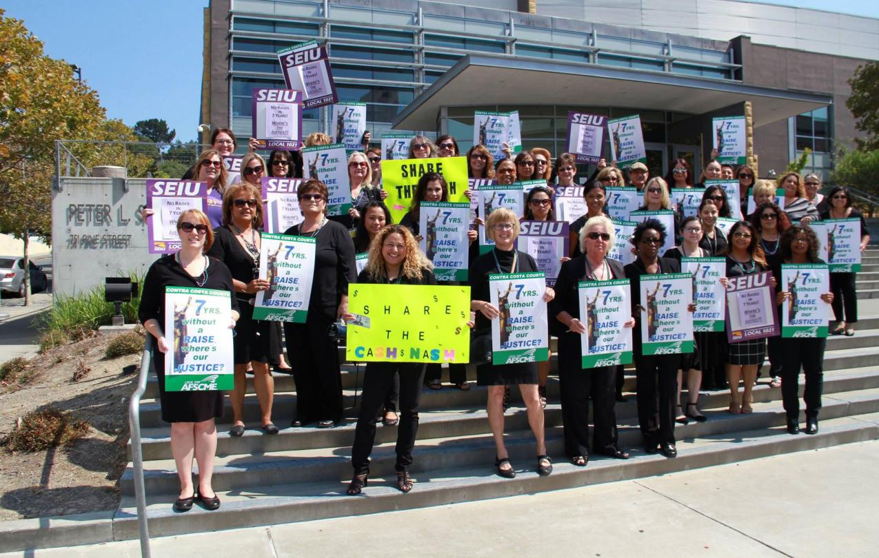 AFSCME and SEIU members hold a rally in front of the Superior Court in Martinez.